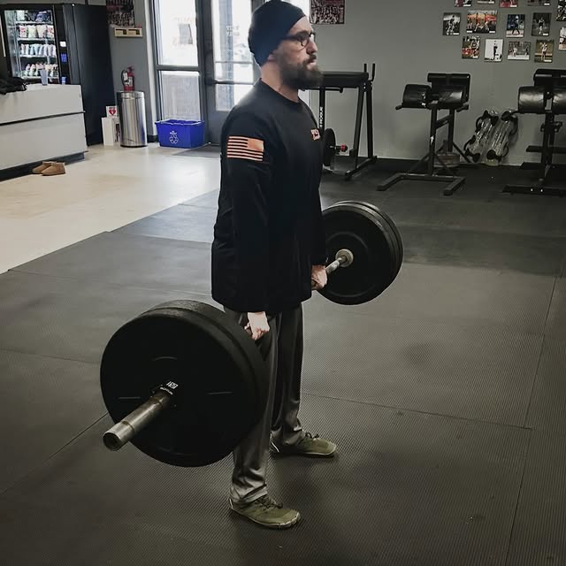 Gio shows up and gets after it 😤🔥💪😎

His work ethic stands out from the moment he w…