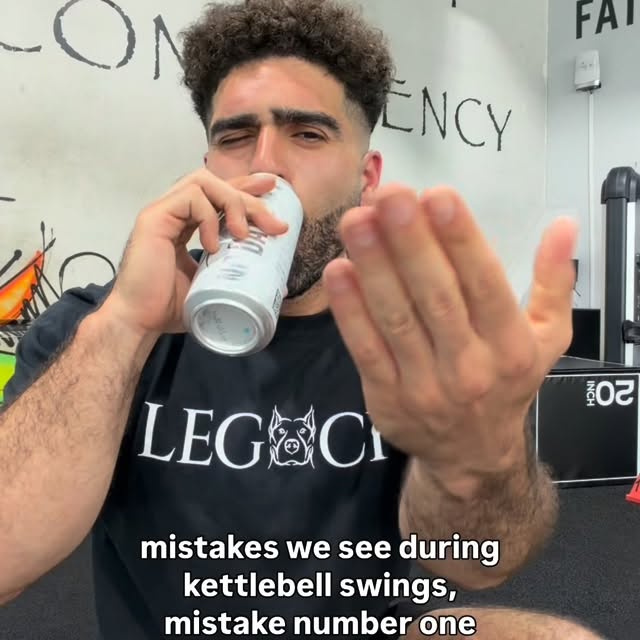 Kettlebell Swing Tutorial 🔥

The kettlebell swing isn’t a squat. It’s a hinge.

Most p…