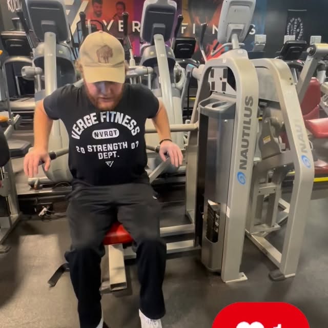 Jeb demonstrating the l tricep push down pin loaded