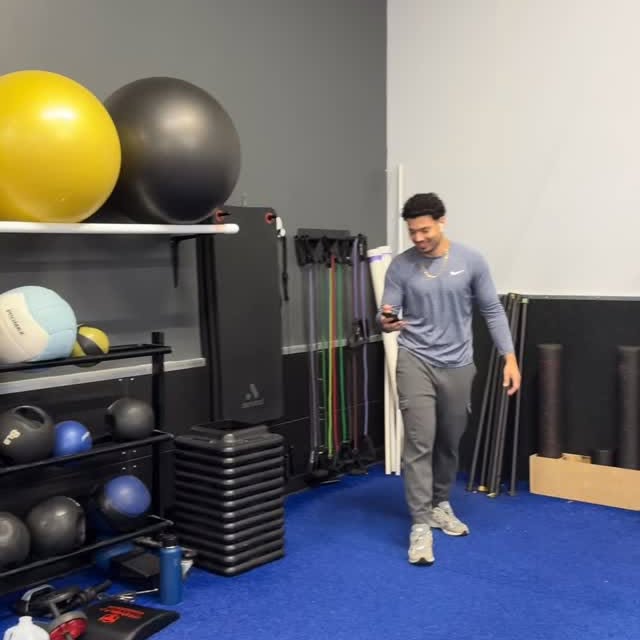 Shoutout to all the moms putting in the work! 
.
.
#gym #workout #fitness #zumba #gymmom