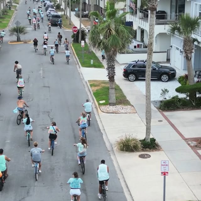 Mark your calendars 🗓️🍻
Bike & Booze is BACK on April 11th!

Grab your crew, dust off…