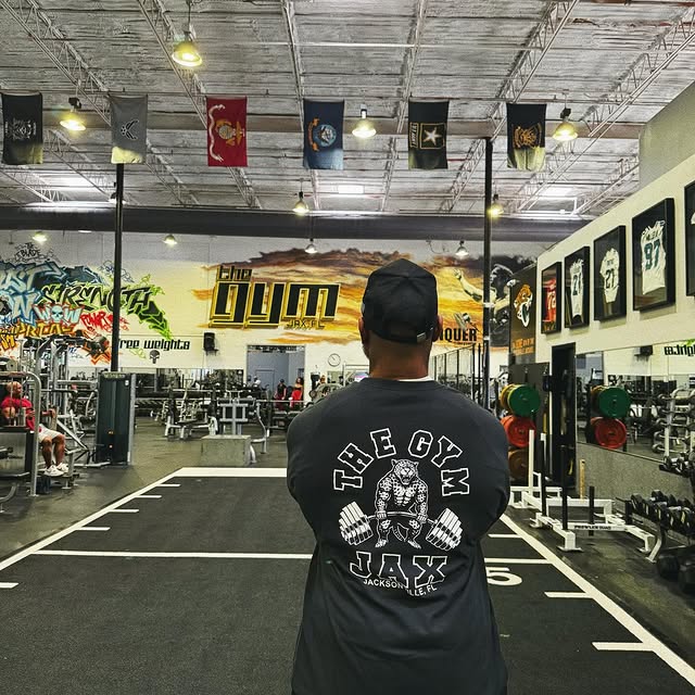 Back to our roots 🔥
Don’t forget where you came from… real ones know.

Vintage, limite…