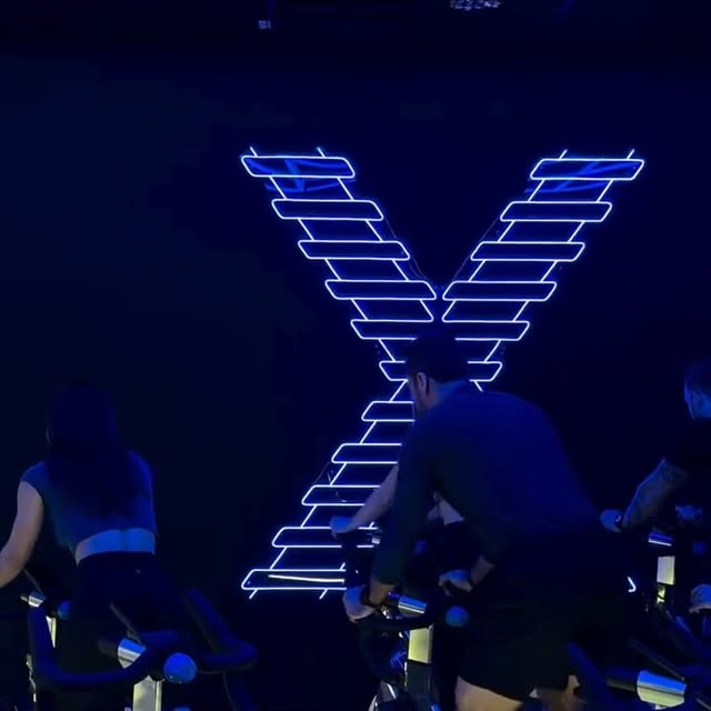 A place to move, laugh, and find your people 

EXPANDED CLUB HOURS:
M-F 4am-8pm
S-S 6am…