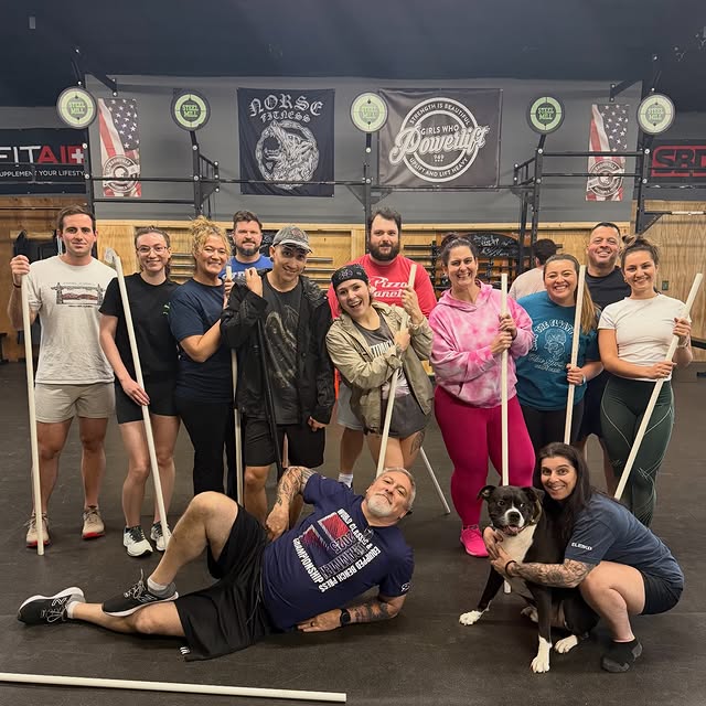 6:30pm was a blast last night

#trainforlife #flemingislandfl #community #gym #groupfit…