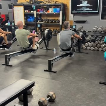 Proof that people can wake up at 6am, train, shower, hit their protein goals, and make …