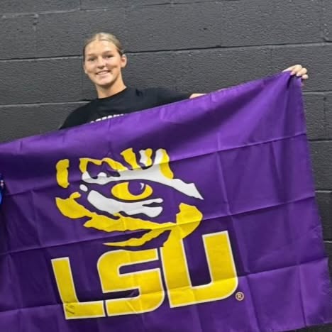 CONGRATS to Jill Wimmer on her commitment to LSU for softball! 💜💛

Jill walked into P…