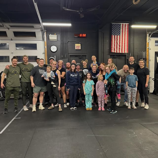 ✅ @crossfitgames Open workout 26.2

Members keep showing up and showing out! 

Monochro…