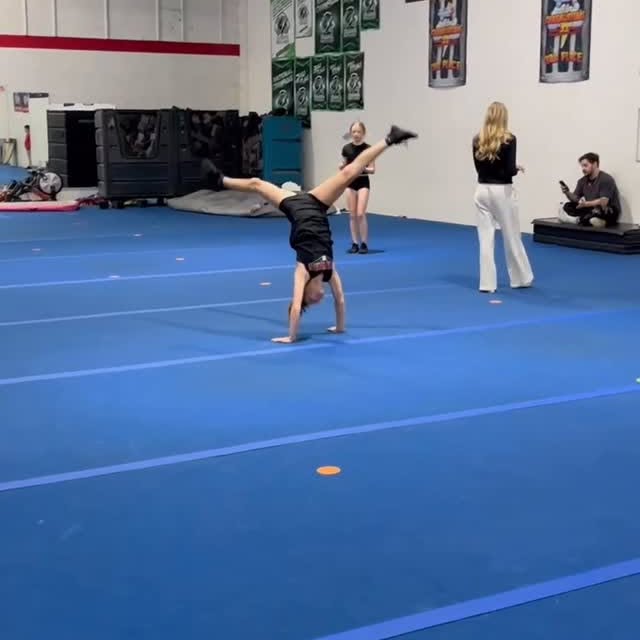 NEW SKILL ALERT 🚨 

CONGRATS to Raelynn for getting her Valdez BHS from Coach Kylie’s …