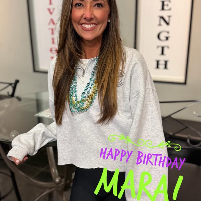 Wishing the happiest of birthdays to one of our front desk staff members!!
Happy Birthd…