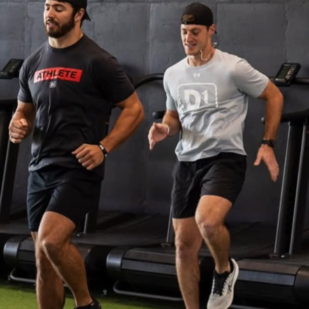 There’s no perfect time. Only the decision to show up. ⏱️🔥

Waiting doesn’t build stre…