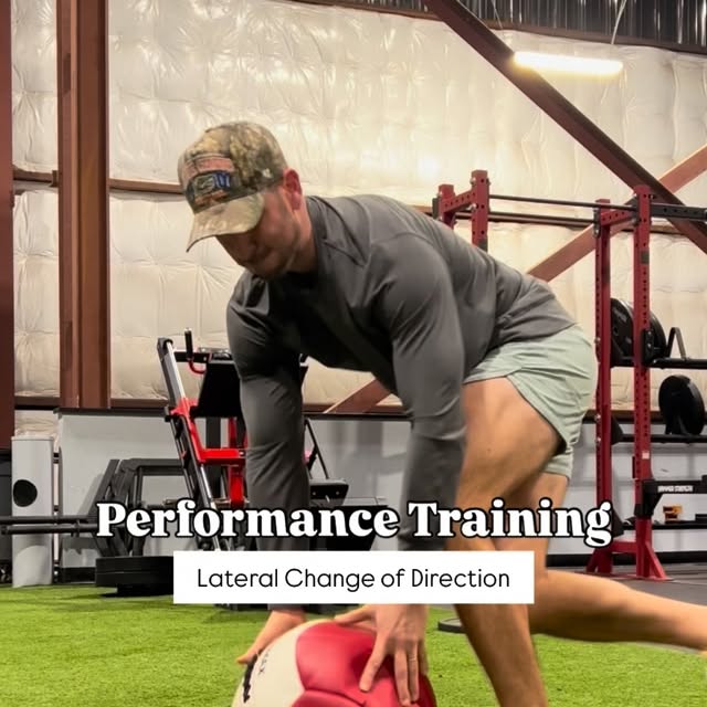 ***Lateral Change of Direction***
Back at it after being sick. Feels great to move aggr…