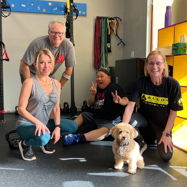 8-30am gang today is extra cute! 🥰 🐶 #bringyourdogtoworkout #mvpzone #lightspeed #tra…