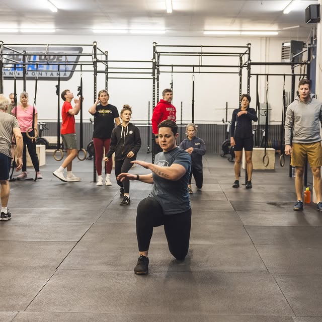 A long overdue introduction! Please join us in welcoming @nikkibarefoot to our coaching…