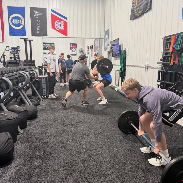 HS powerlifting season is officially in the books!!
We’ve shifting gears for the next c…