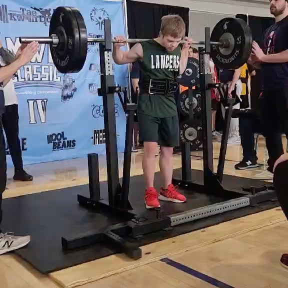 The @libertybarbell man of the hour!! @usdcoyotes biggest fan…Austin Forrest.  As an 8t…