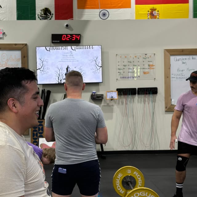 We won’t throw you into a workout on day one.⁠
⁠
We’ll sit. Talk goals. Map out a plan.…