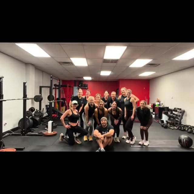 Love my group 💪💪

I recorded some sessions and classes from Monday - Saturday ! We do…