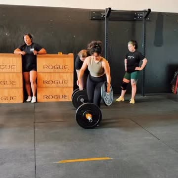 Donuts & Deadlifts 🍀