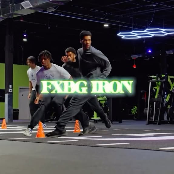 This is what community looks like. 💪

At FXBG Iron, we believe training should be acce…
