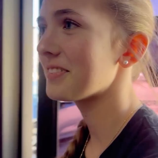 👍 Who’s ready for some action? 👍

Our champ-in-the-making recruiting future Thumb War…