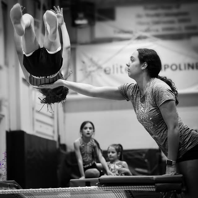 ✨ Coach Ava @elitetrampoline #eliteathlete #gymnasticstraining #trampolinegymnastics #d…