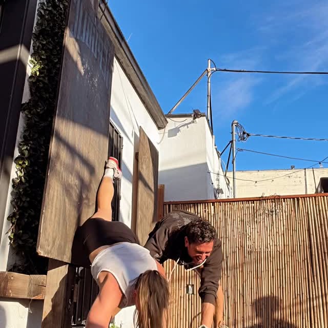 Sometimes even the highest performing athletes need a little nudge…💪 Keep it up @kreee…