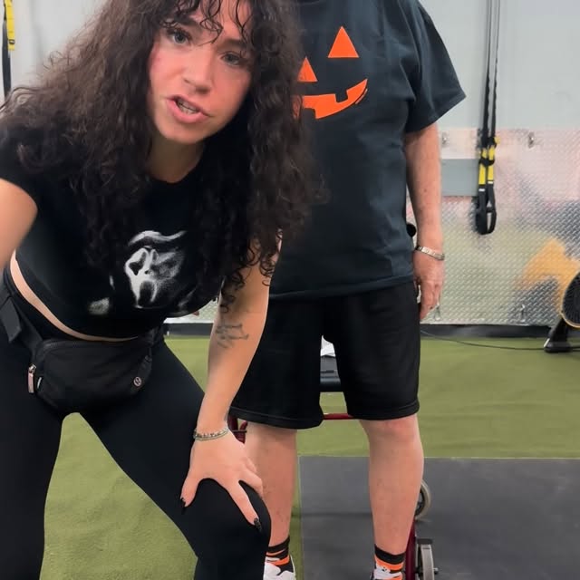 Phil’s feeling festive, are you? 🎃👻 

Happy Halloween!! 🖤

#halloween #halloween🎃👻…
