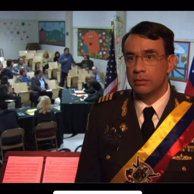 How long are we locking you up for ? 🙅🏻‍♀️🚔#gymfyp #gymlife #gymthings #gymshenaniga…