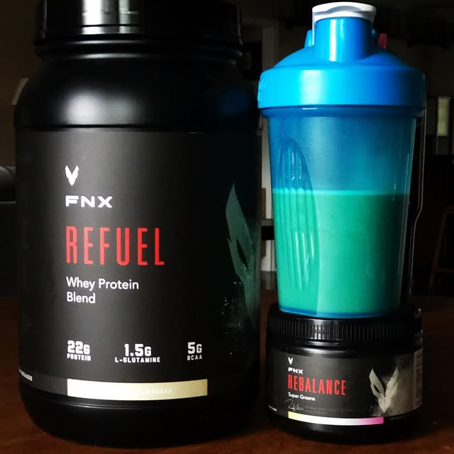 Protein+Greens pro-tip! 
This combo is perfect to knock out that post-holiday weekend b…