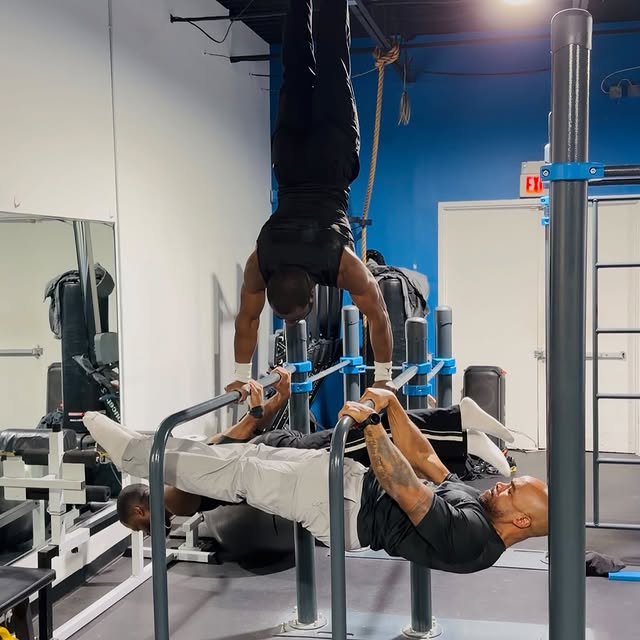 Front lever.
Handstand.
Back lever.

Which one are you attempting first?

Tag someone w…