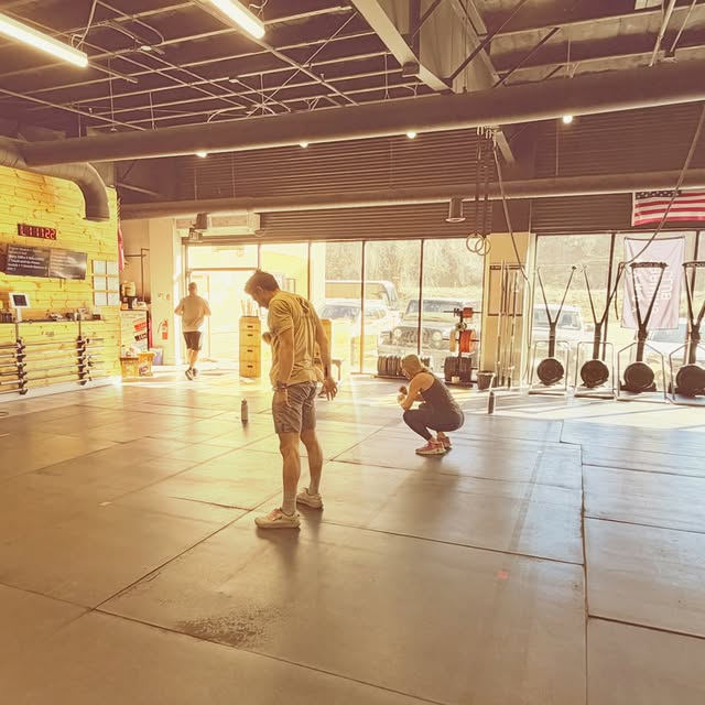 Never underestimate the power of the basics.

Air squats look simple… but done consiste…