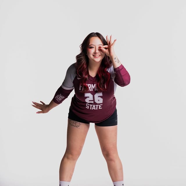 Acrosmith Alum Caitlyn begins her Sophomore at Fairmont State University on the Acro an…