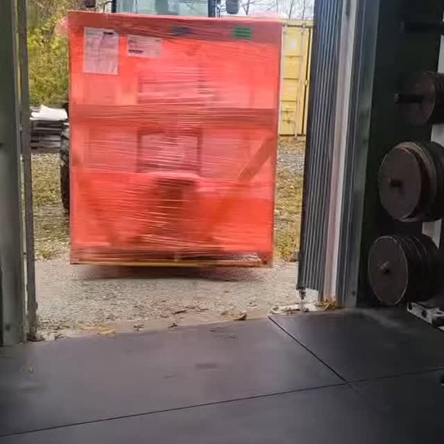 No tricks, just TREATS; just in time for Halloween!
Come check out our new Bolt Standin…
