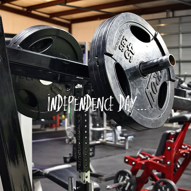 The freedom to LIFT AS HEAVY AS YOU WANT! 🎆

The freedom to be OPEN 24/7 🙌🏽

The fre…