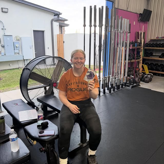 Big congrats to our ladies’ winner Shelby for absolutely crushing the 1-Minute Max Calo…