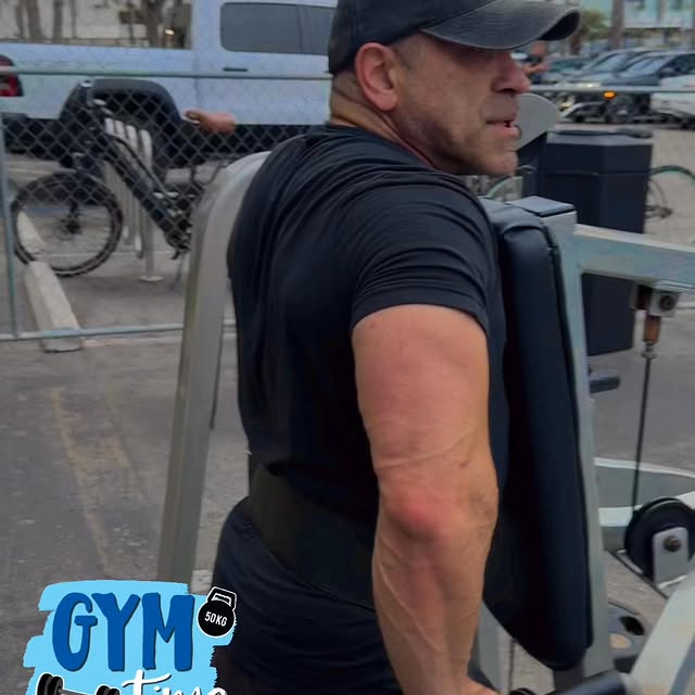 🤜🏽 Workouts Plan 🤜🏽 Meal Plam ( custom , macros ). 🤜🏽Online Coaching