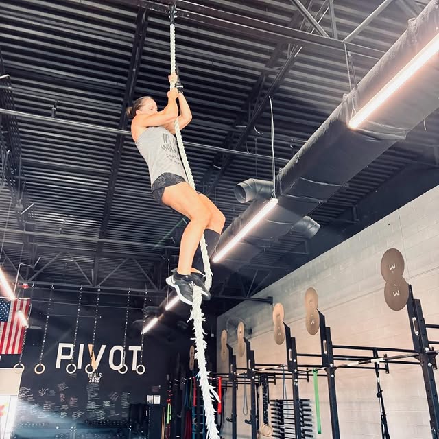 Did you know your Pivot Membership comes with Open Gym Access?! Maybe a class time won’…