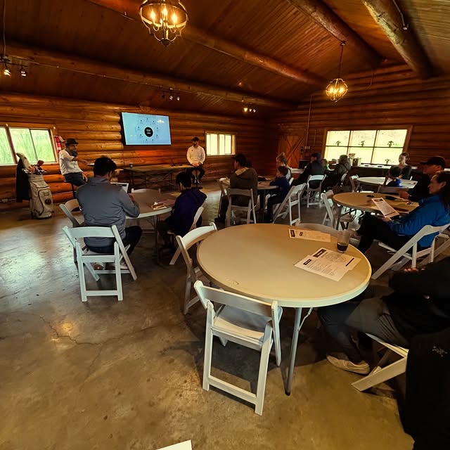 First Tier 1 Golf Parent Meeting in the books! 

Coach Daniel Jarvie laying out the fou…