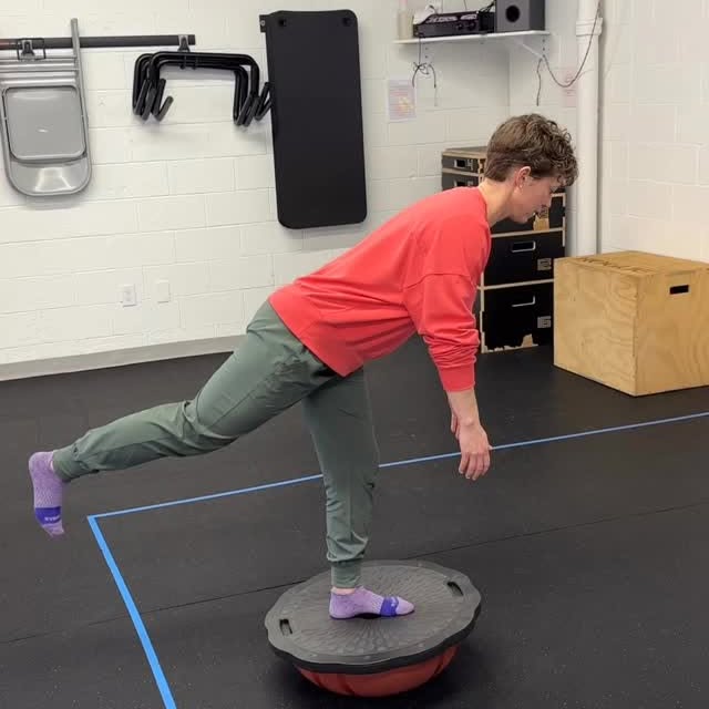 Why we balance. #theperfectsquatllc #indyphysicaltherapist #