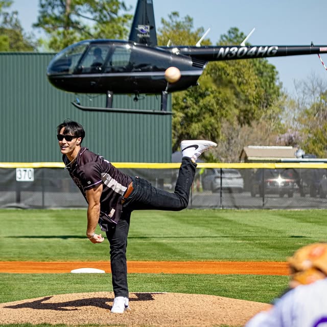 Pulled up to Middle Georgia for the first pitch… in a helicopter! 🚁

Coming back for a…