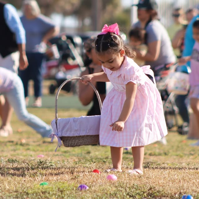 Play 4 a Day is just over one week away!🐣

Bring your family to our FREE spring event …