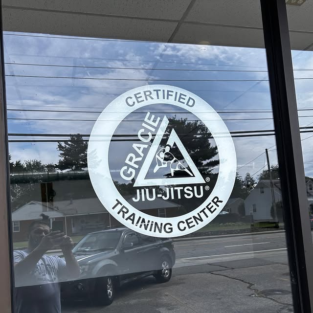 New window decals looking nice✅

We’ve had such an amazing response in the community al…