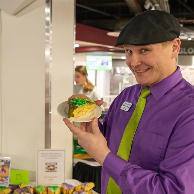 Mardi Gras Recap! 🍾🤩🎉 Were you lucky enough to find the baby in the King Cake? 🎂