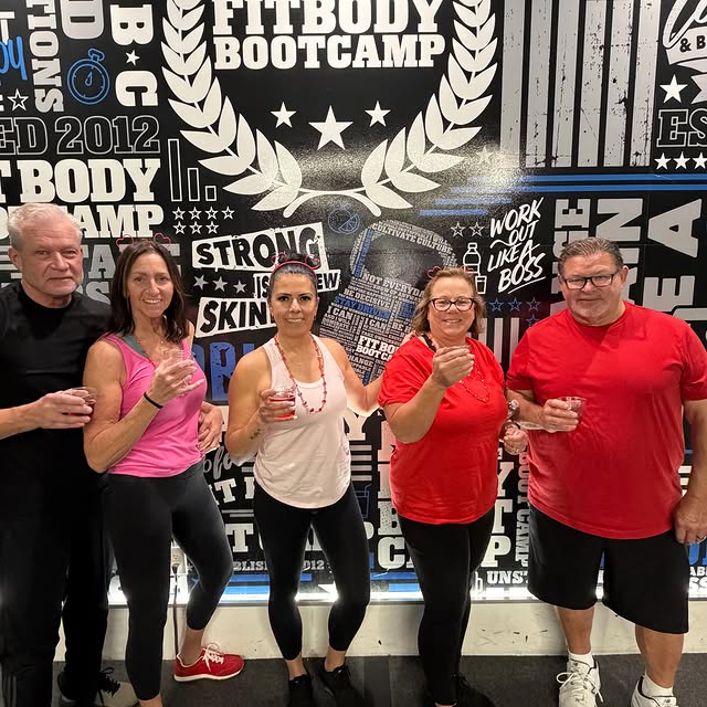 What’s up y’all it’s Coach Giselle here with a form friYAY!😮‍💨 We are going over spli…