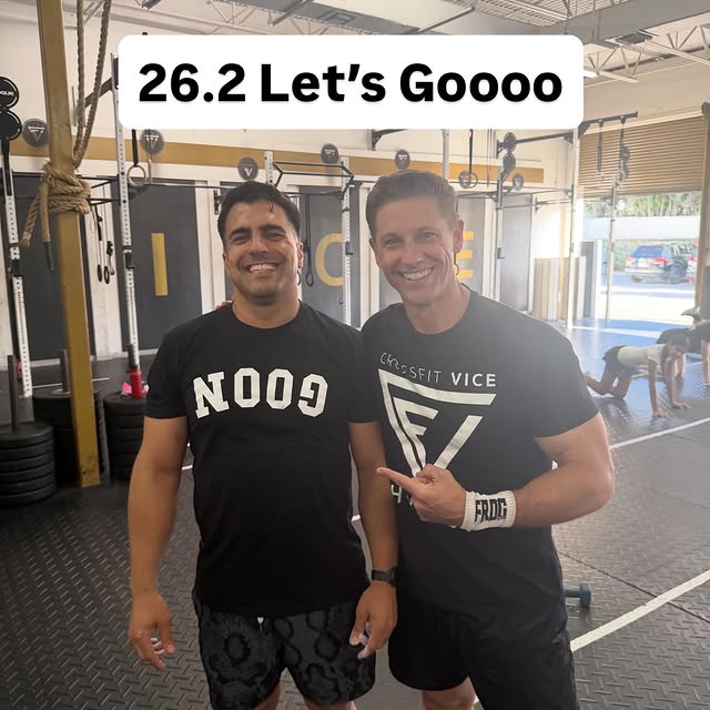 Warmed up and ready to go💪
.
.
.
#crossfitvice
#crossfitlife
#crossfitter
#crossfitcor…