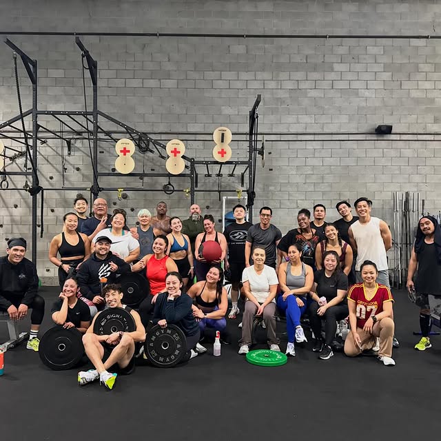 HYROX Saturday with coach @zack_gee leave nothing left in the tank, 💯 all in, in every…