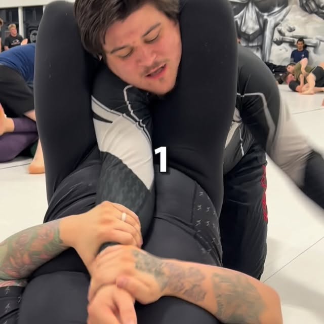 Sooo relaxing 💆‍♂️

#bjj #bjjhumor #jiujitsu #choke #explorepage