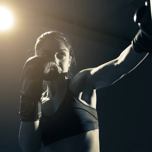 Here are the top 3 benefits of a #BoxingWorkout 🥊 
1) Boost Cardiovascular Health
2) B…