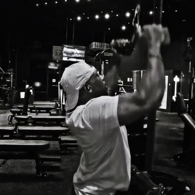 Back day reminder: the muscles you avoid are usually the ones you need most. 

Same in …