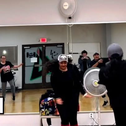 Evening Zumba class getting down! Make sure you check it out. Monday- Thursday, 6:30pm-…